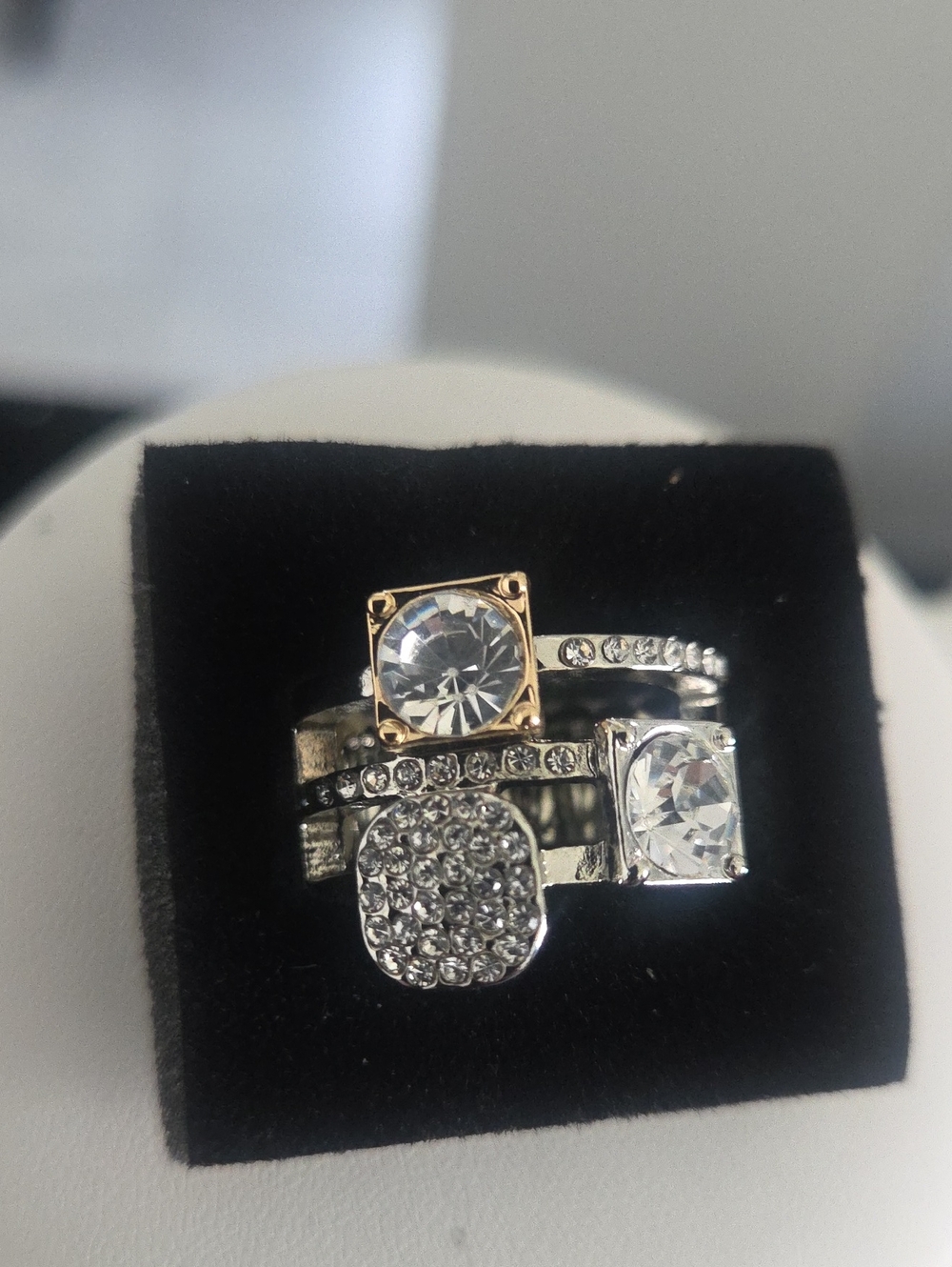 Paparazzi Tailored Two Tone Multi Ring NWT